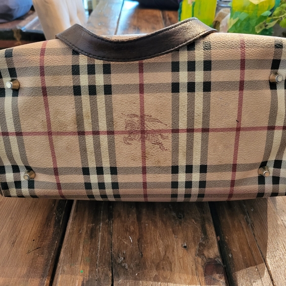 Burberry Bag / Purse - Picture 7 of 7